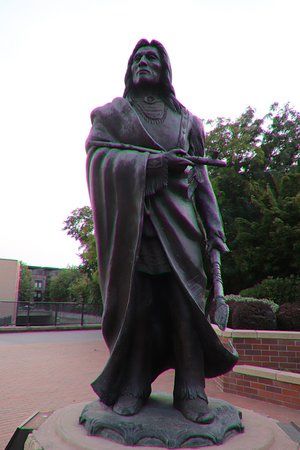 The statue of PeoPeoMoxMox